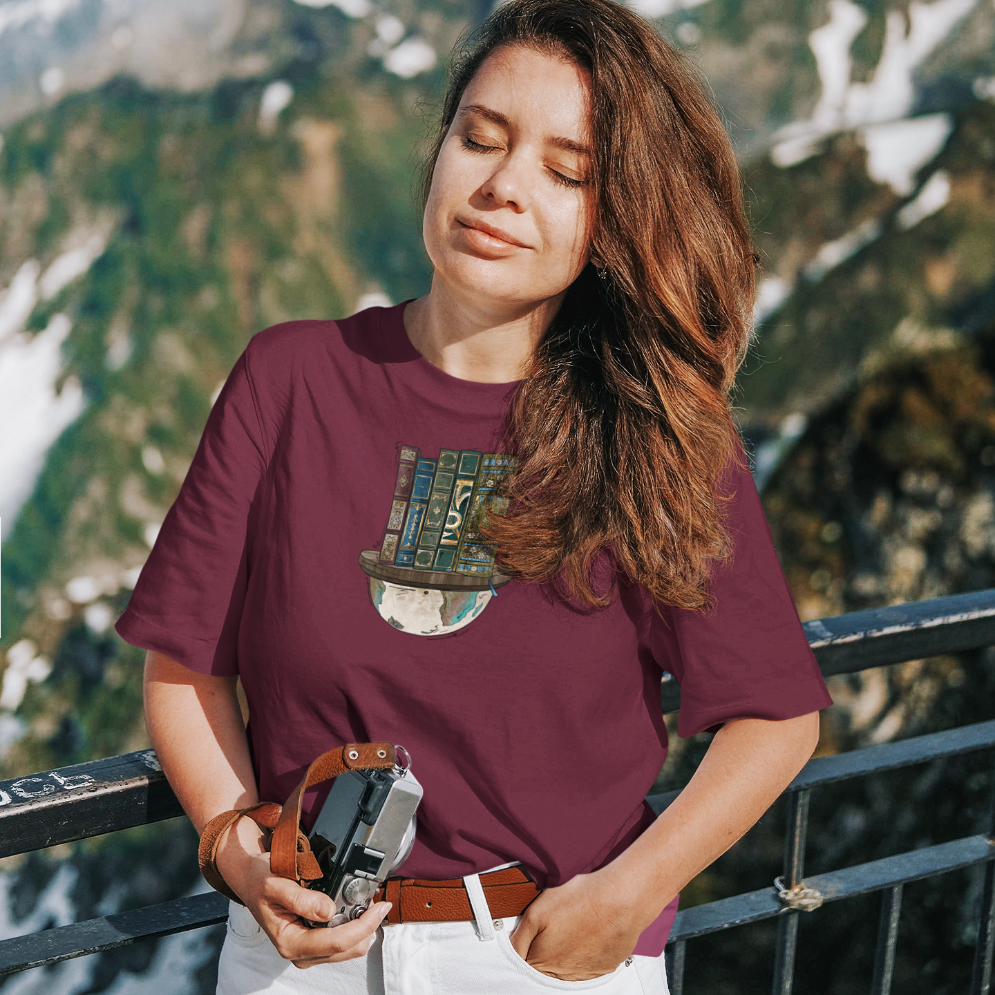 Globe and Vintage Books - Unisex T-Shirt